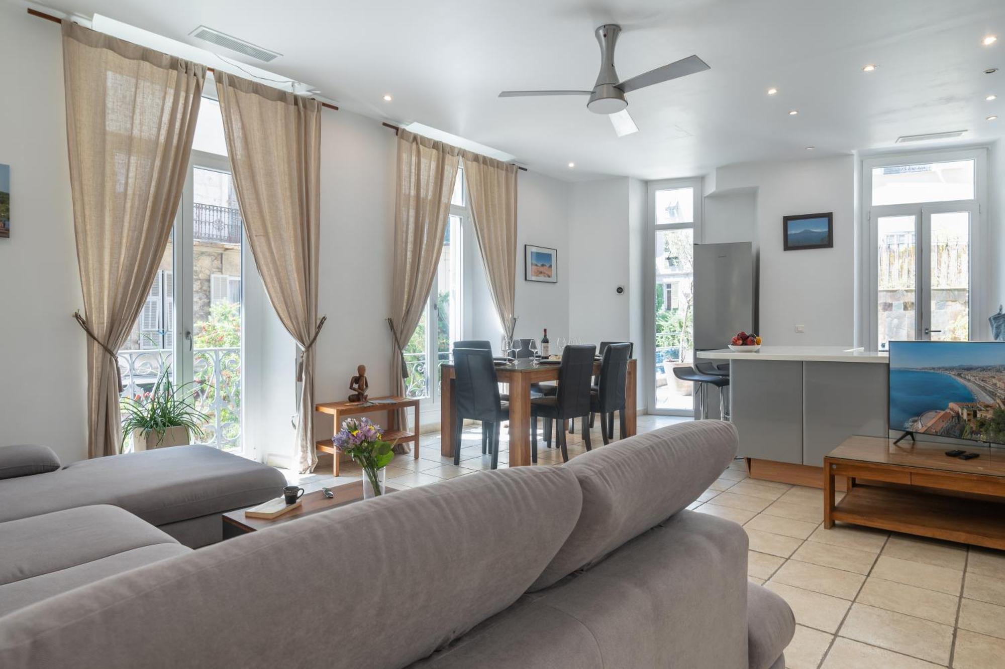 "Le Zen" By Enjoynice, Central Spacious Apartment With Airco, Beach At 10 Min Exterior photo