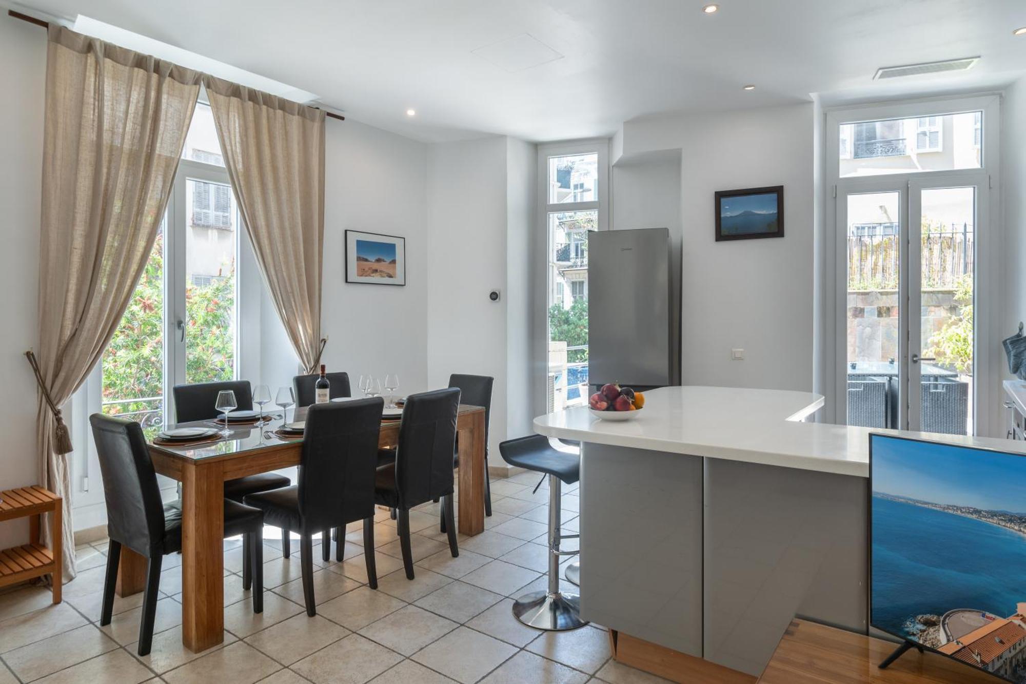 "Le Zen" By Enjoynice, Central Spacious Apartment With Airco, Beach At 10 Min Exterior photo