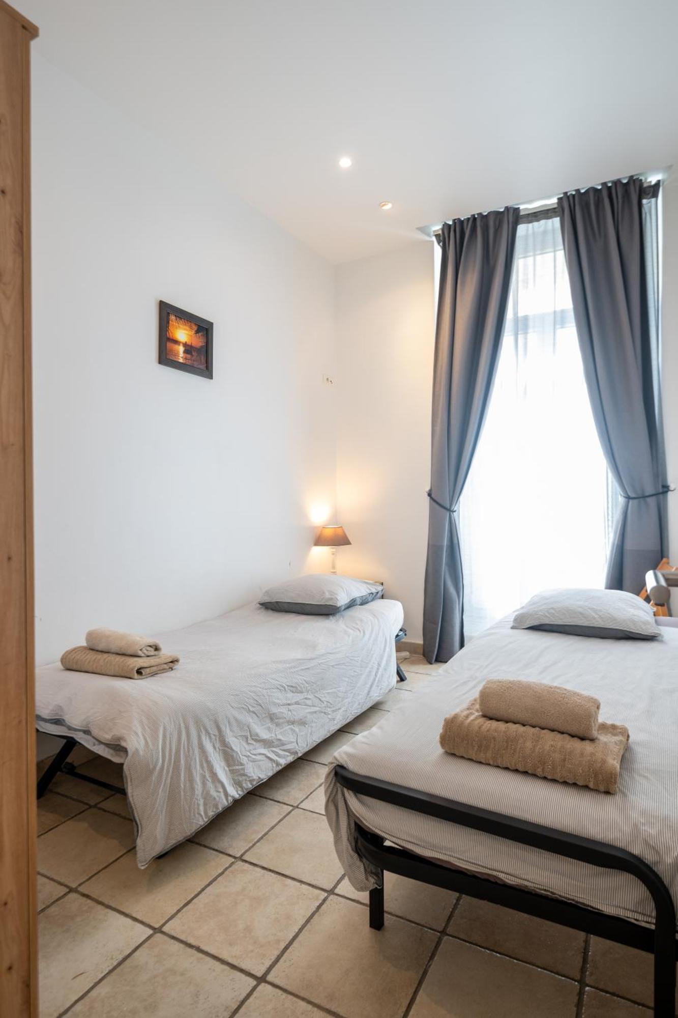 "Le Zen" By Enjoynice, Central Spacious Apartment With Airco, Beach At 10 Min Exterior photo