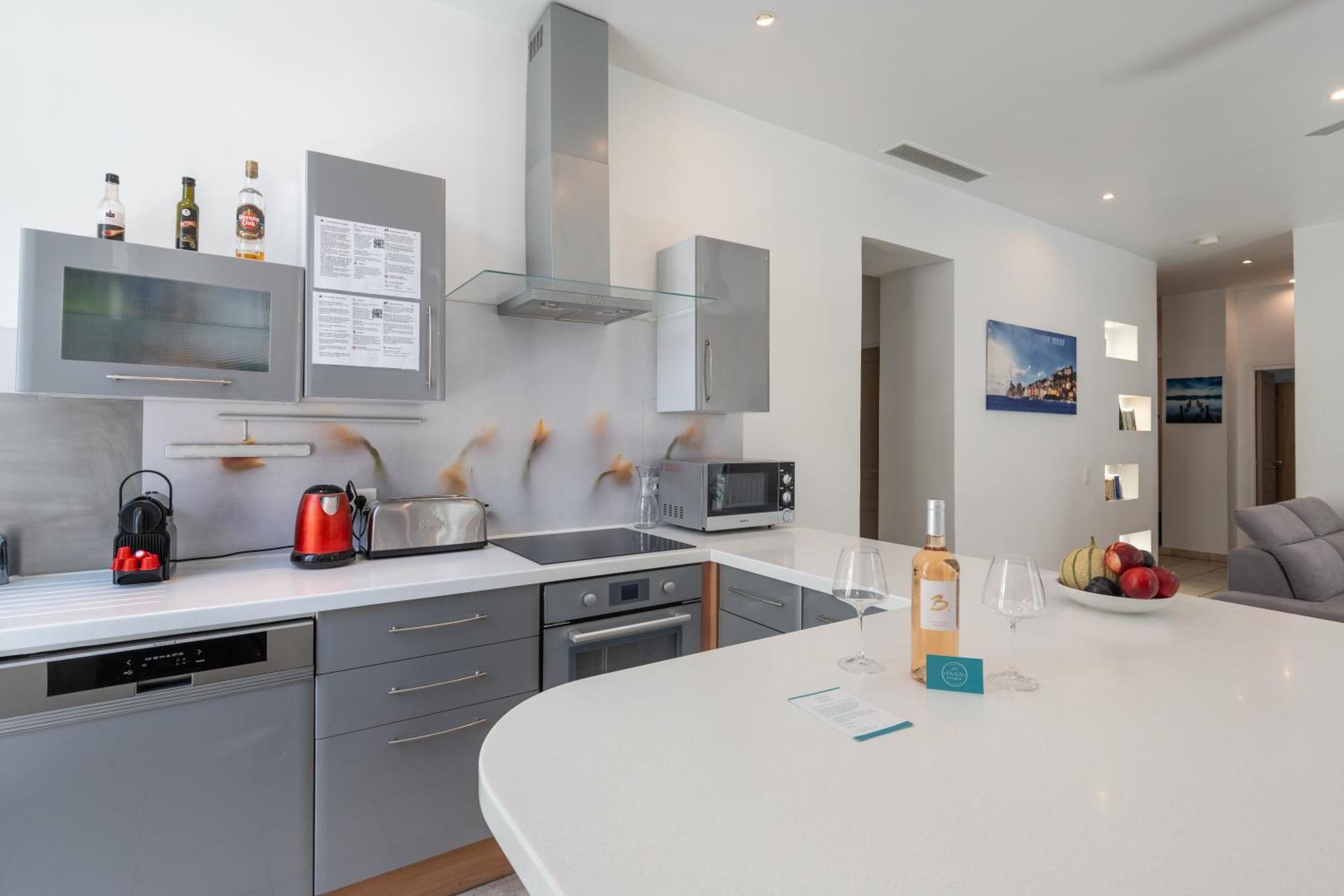 "Le Zen" By Enjoynice, Central Spacious Apartment With Airco, Beach At 10 Min Exterior photo